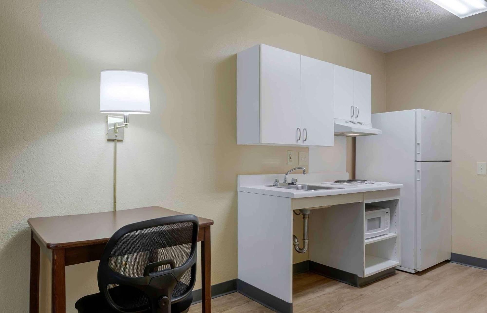 Extended Stay America Select Suites - Phoenix - Scottsdale - North Exterior foto
